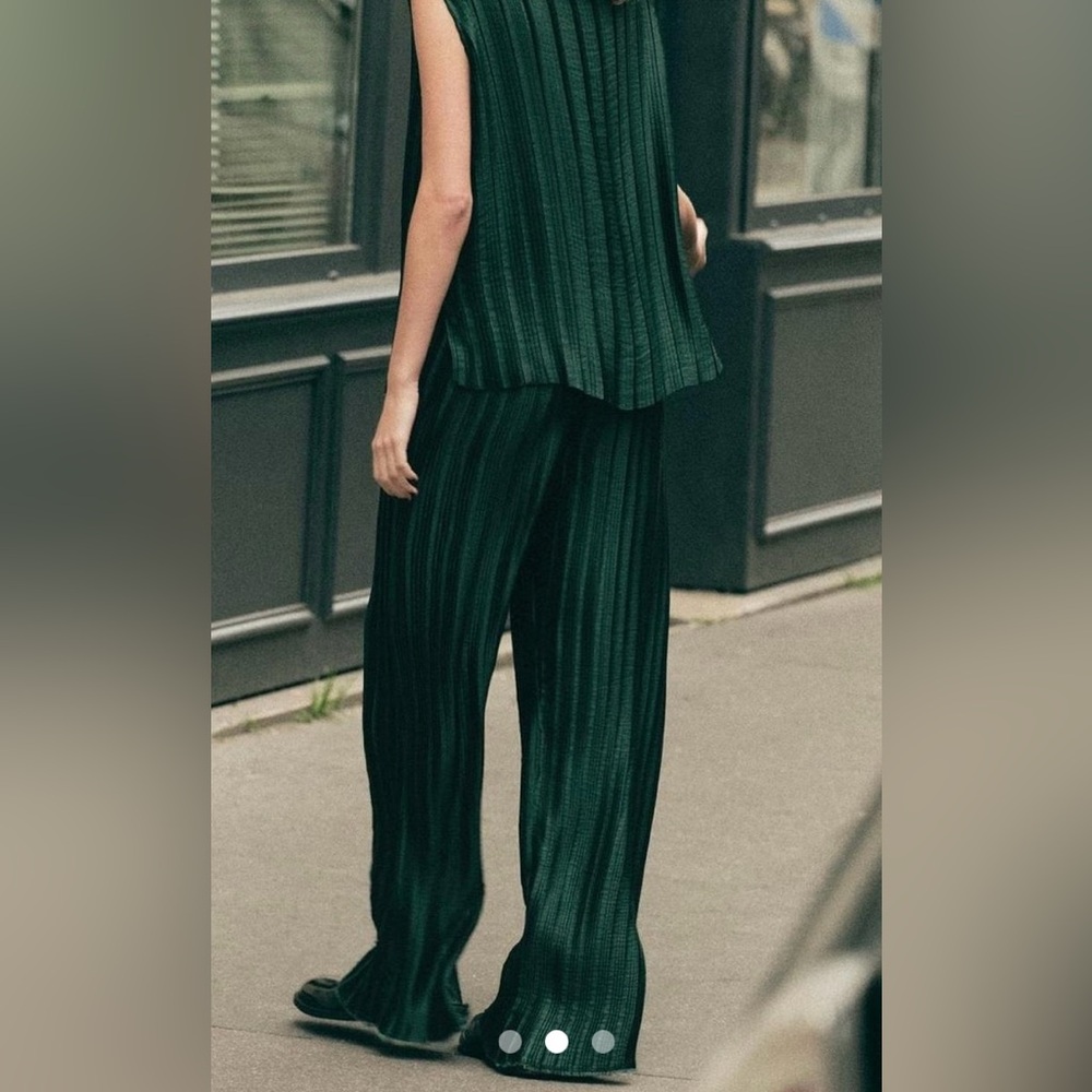 Zara green two piece/co-ord set size S
